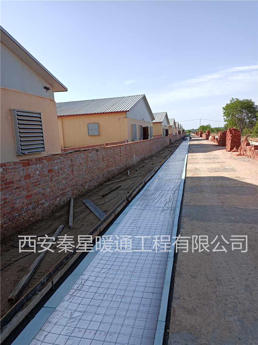 養(yǎng)豬場(chǎng)電采暖