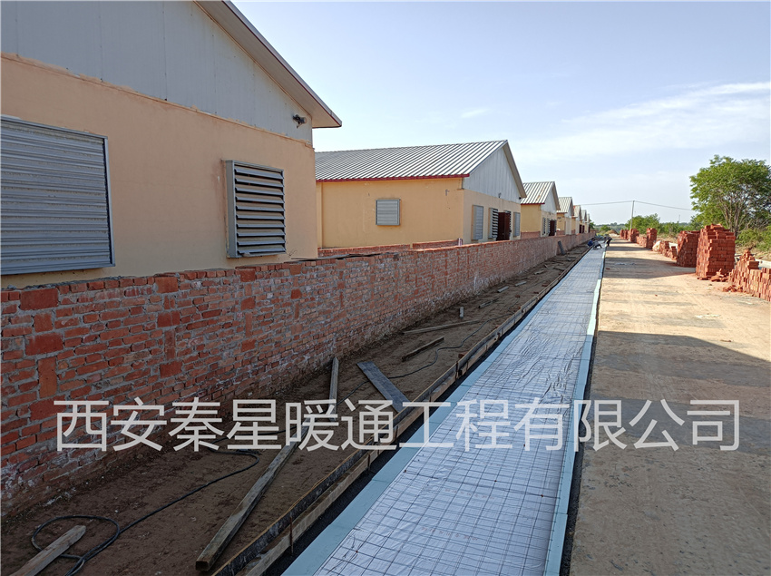 養(yǎng)豬場(chǎng)電地暖安裝